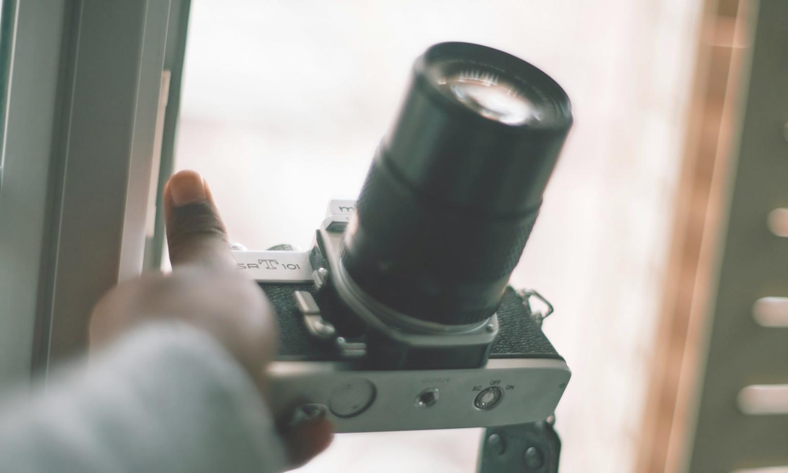 Moderne Editing-Workstation bei ilvaronexia